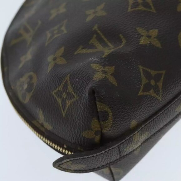 LOUIS VUITTON Monogram Trousse Demi Ronde Cosmetic Pouch M47520 LV Auth 95989 - Picture 3 of 16